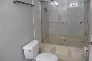 6906 Victoria Dr, Alexandria, VA 22310 - Photo 29