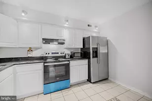 3808 Laramie Pl, Alexandria, VA 22309 - Photo 9