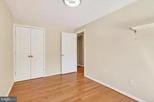 8471 Great Lake Ln, Springfield, VA 22153 - Photo 21