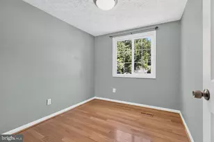8471 Great Lake Ln, Springfield, VA 22153 - Photo 27