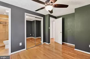 8471 Great Lake Ln, Springfield, VA 22153 - Photo 17