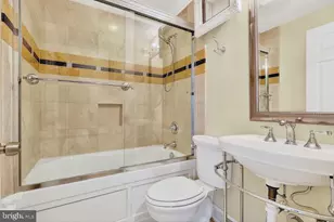 8471 Great Lake Ln, Springfield, VA 22153 - Photo 25