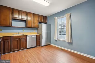 10258 Quiet Pond Terrace, Burke, VA 22015 - Photo 5