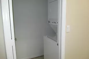 7502 Ashby Ln, Alexandria, VA 22315 - Photo 5