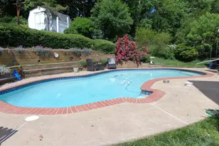 7011 Hadlow Dr, Springfield, VA 22152 - Photo 7