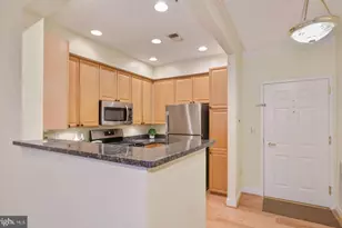 1860 Stratford Park Pl, Reston, VA 20190 - Photo 11