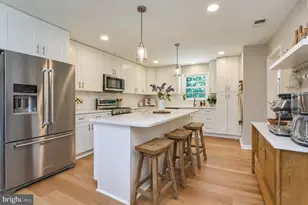12012 Wayland St, Oakton, VA 22124 - Photo 13