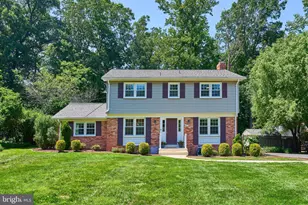 12012 Wayland St, Oakton, VA 22124 - Photo 1