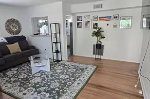 2306 Fort Dr, Alexandria, VA 22303 - Photo 3