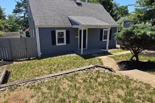 2306 Fort Dr, Alexandria, VA 22303 - Photo 1
