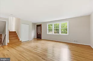 8805 Stark Rd, Annandale, VA 22003 - Photo 9