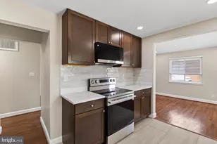 7216 Carol Ln, Falls Church, VA 22042 - Photo 15
