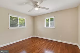 7216 Carol Ln, Falls Church, VA 22042 - Photo 17
