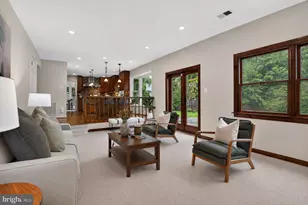 7007 Devereux Cir Dr, Alexandria, VA 22315 - Photo 19