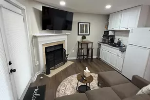14552 Woodgate Manor Pl, Centreville, VA 20120 - Photo 5