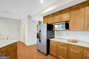 2916 Mainstone Dr, Fairfax, VA 22031 - Photo 17