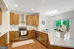 2916 Mainstone Dr, Fairfax, VA 22031 - Photo 15