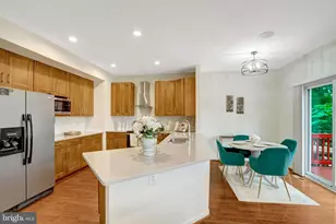 2916 Mainstone Dr, Fairfax, VA 22031 - Photo 23