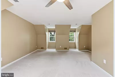 11913 Holly Spring Drive, Great Falls, VA 22066 - Photo 23