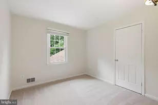 11913 Holly Spring Dr, Great Falls, VA 22066 - Photo 35