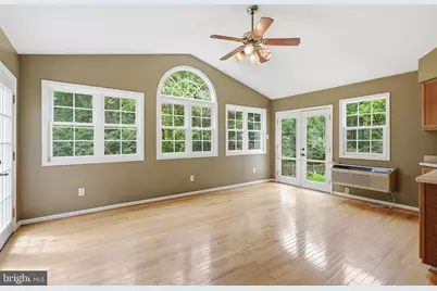 11913 Holly Spring Drive, Great Falls, VA 22066 - Photo 13