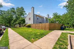 7265 Kousa Ln, Springfield, VA 22152 - Photo 3