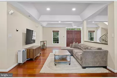 11019 Ring Road, Reston, VA 20190 - Photo 7