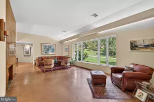 3439 Malbrook Dr, Falls Church, VA 22044 - Photo 15