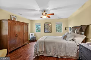 3439 Malbrook Dr, Falls Church, VA 22044 - Photo 51