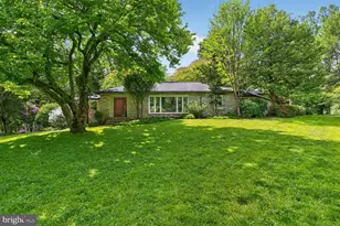 3439 Malbrook Dr, Falls Church, VA 22044 - Photo 77