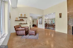 3439 Malbrook Dr, Falls Church, VA 22044 - Photo 17
