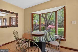3439 Malbrook Dr, Falls Church, VA 22044 - Photo 41
