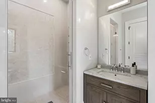 1332 McCay Ln, McLean, VA 22101 - Photo 21