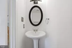 1609 Oak Spring Way, Reston, VA 20190 - Photo 37