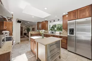 7512 Rambling Ridge Dr, Fairfax Station, VA 22039 - Photo 17