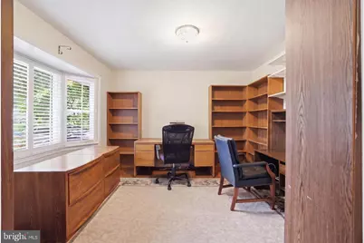 4908 Woodland Way, Annandale, VA 22003 - Photo 13