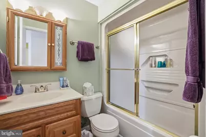 4908 Woodland Way, Annandale, VA 22003 - Photo 9
