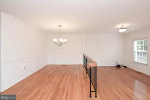 5843 Wye Oak Commons Ct, Burke, VA 22015 - Photo 5