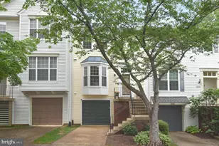5843 Wye Oak Commons Ct, Burke, VA 22015 - Photo 1