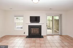 5843 Wye Oak Commons Ct, Burke, VA 22015 - Photo 23