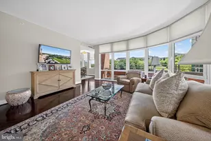 8220 Crestwood Heights Dr, McLean, VA 22102 - Photo 3