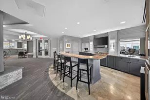 8220 Crestwood Heights Dr, McLean, VA 22102 - Photo 23