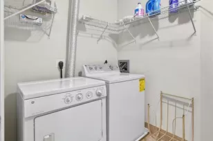 8220 Crestwood Heights Dr, McLean, VA 22102 - Photo 41