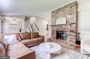 11926 Appling Valley Rd, Fairfax, VA 22030 - Photo 35