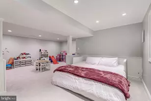 11926 Appling Valley Rd, Fairfax, VA 22030 - Photo 45