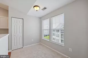 7525 Snowpea Ct, Alexandria, VA 22306 - Photo 5