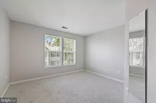 7525 Snowpea Ct, Alexandria, VA 22306 - Photo 11