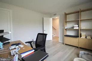 2107 Acadia Rd, Herndon, VA 20170 - Photo 15