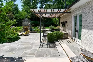 7808 Southdown Rd, Alexandria, VA 22308 - Photo 41