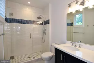 7808 Southdown Rd, Alexandria, VA 22308 - Photo 89